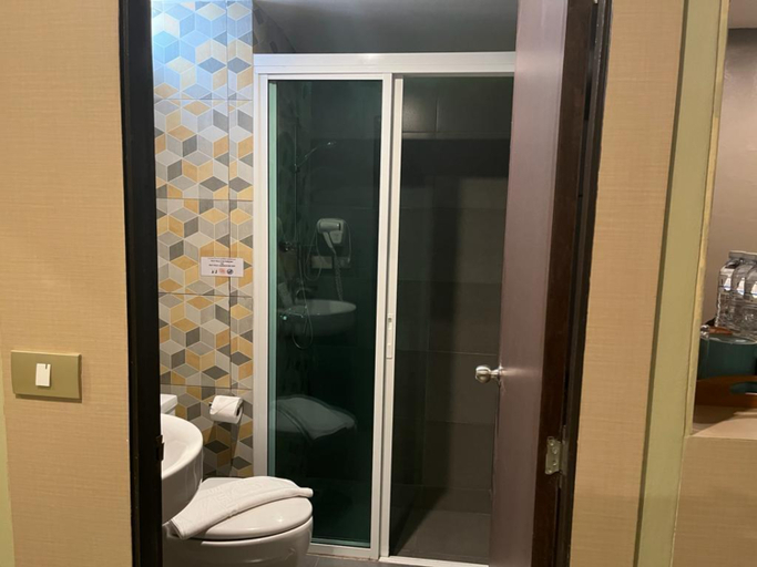 Bathroom 4, Grande Classic, Pattaya