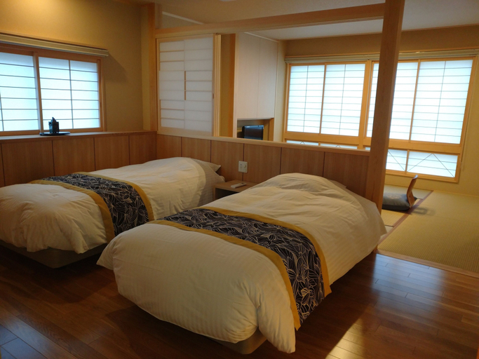 Bedroom 4, Mutsumikan, Gero