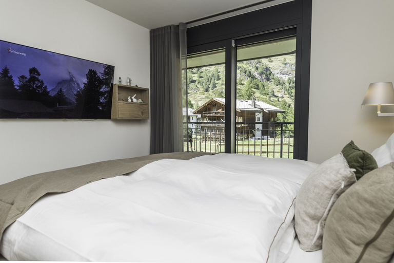 Bedroom 2, Apartment in Chalet Pizzo Fiamma, Visp