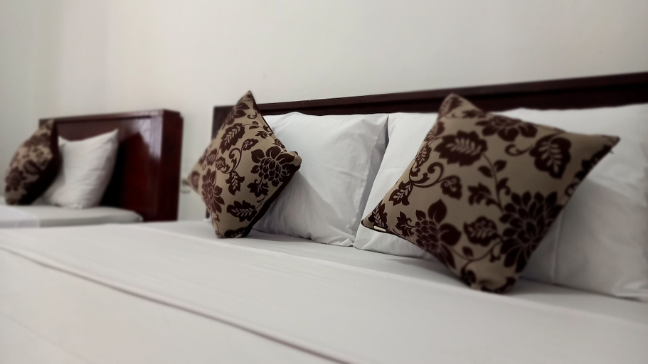 Bedroom 12