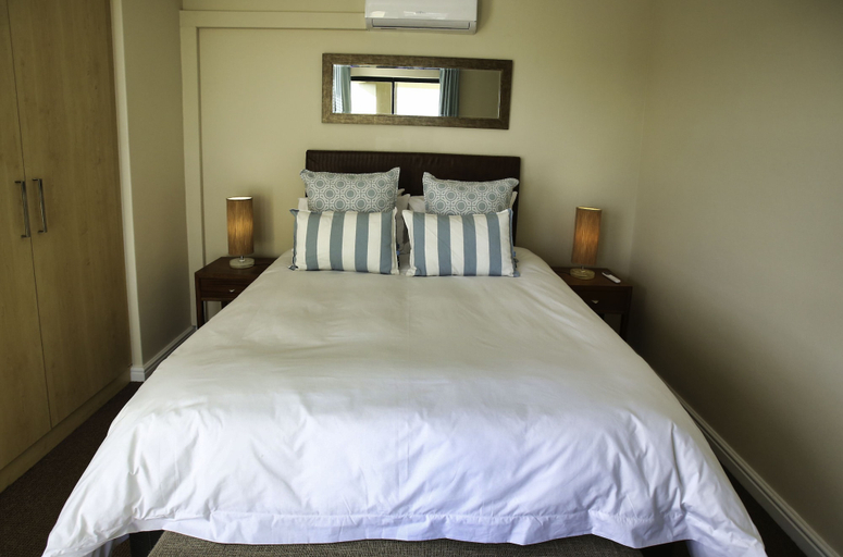 Bedroom 4, Ellefsen Suite 117, West Coast