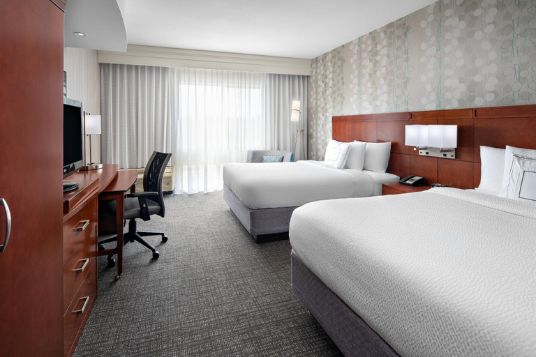Bedroom 4, Courtyard by Marriott Raleigh North, Wake