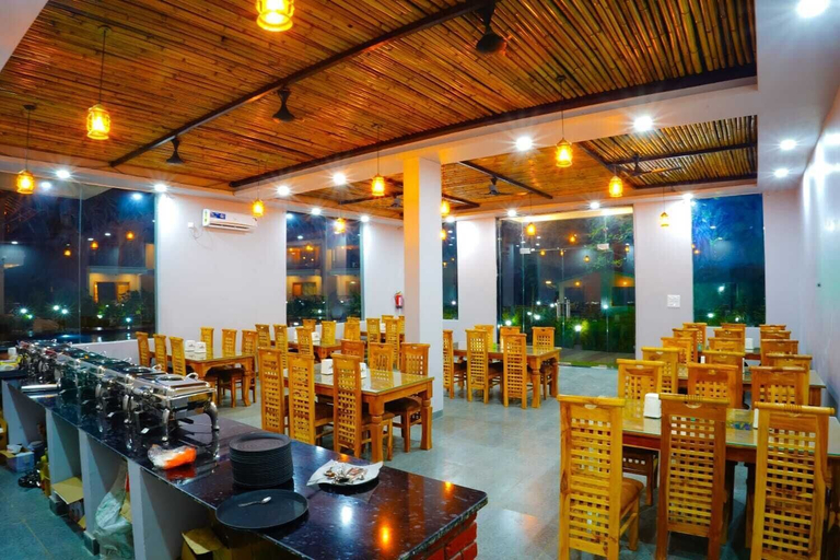 Food & Drinks 5, The Jungle Book Corbett, Nainital