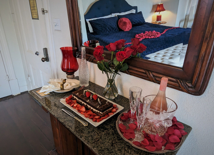 Bedroom 3, The 1890 Freeman House, Galveston