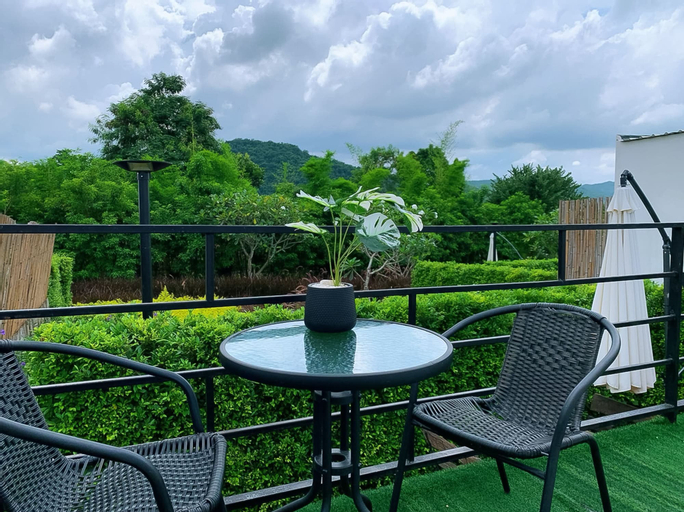 Scenery 4