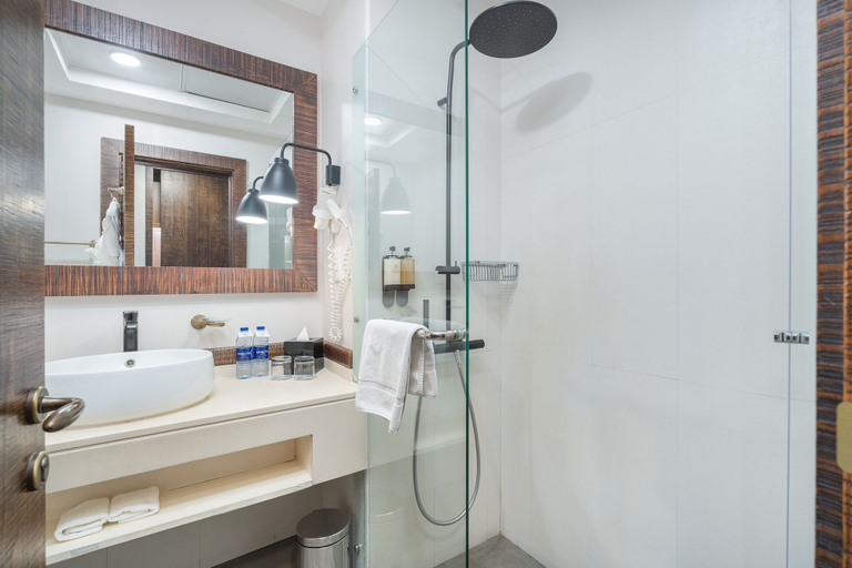 Bathroom 5, Beach Walk Boutique, Dubai