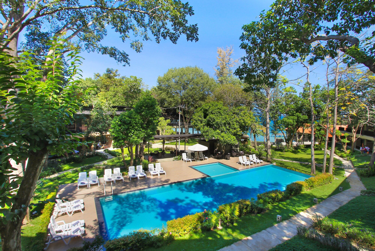 Swimming Pool 1