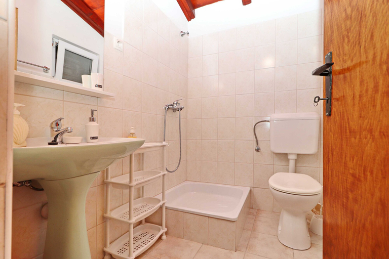 Bathroom 3, Holiday Home Zule, Korčula