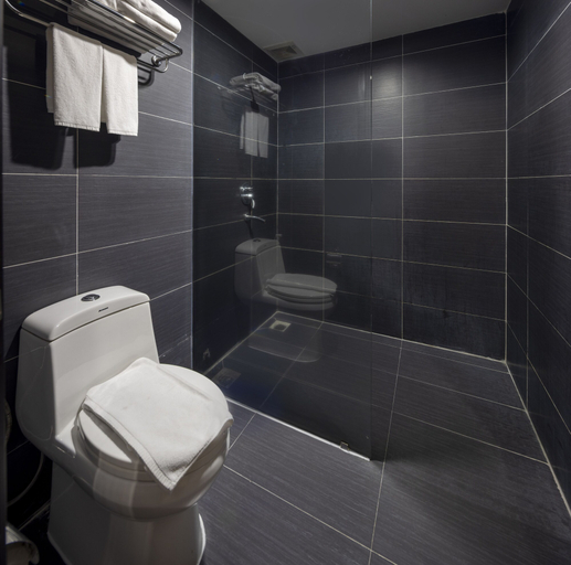 Bathroom 4, DB HOTEL, Nha Trang