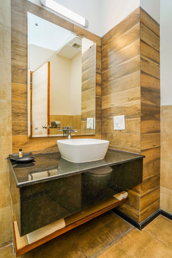 Bathroom 3, The Zenith - A Hotel By Hot Millions, Sahibzada Ajit Singh Nagar