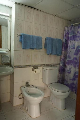 Bathroom 3, Concord hotel, Amman