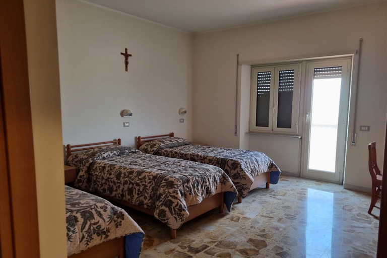 Bedroom 3, Palazzo Sant'Antonio Roma, Rome