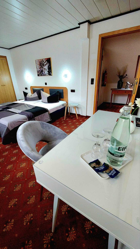 Bedroom 2, Hotel Zur Kupferkanne, Mayen-Koblenz