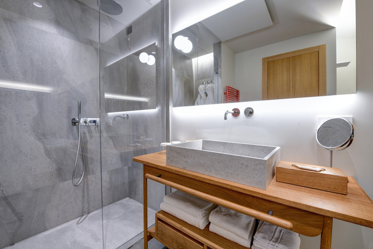 Bathroom 5, Hotel Flaminia, Brescia