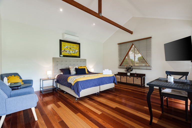 Bedroom 3, Goolwa River Retreat, Campaspe - Rochester