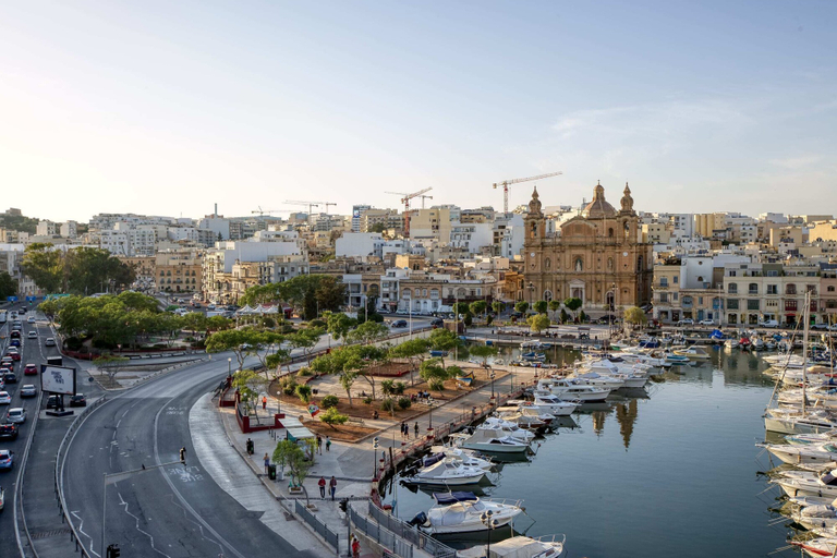 Others 4, Seafront Apartment