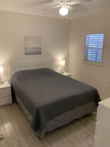 Bedroom 2, Expo Motel, Broward