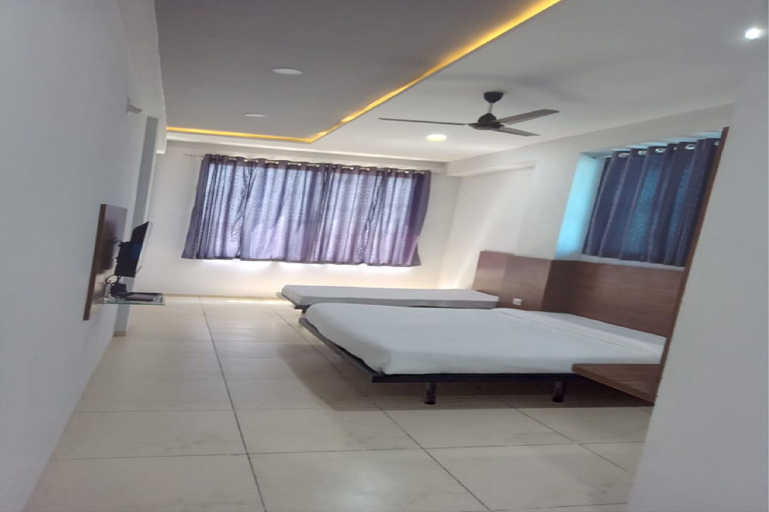 Bedroom 2, Hotel Agroha, Ahmadabad