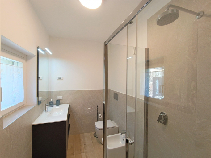 Bathroom 4, Appartamento Lella, Verbano-Cusio-Ossola