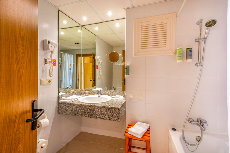 Bathroom 5, Valentin Reina Paguera - Adults Only, Baleares