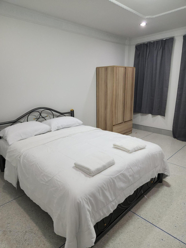 Bedroom 2, Jipu Homestay, Batong