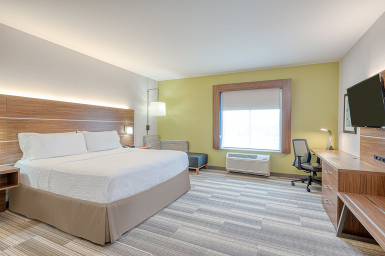Bedroom 11
