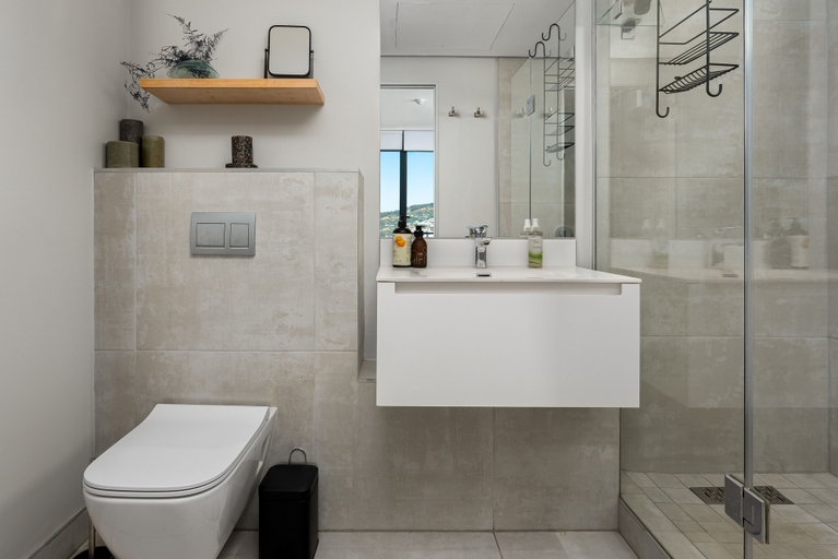 Bathroom 3, 16 on Bree 2303, City of Cape Town