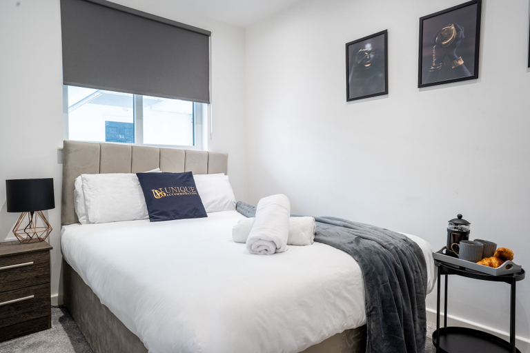 Bedroom 3, Designer Apartments, Sefton