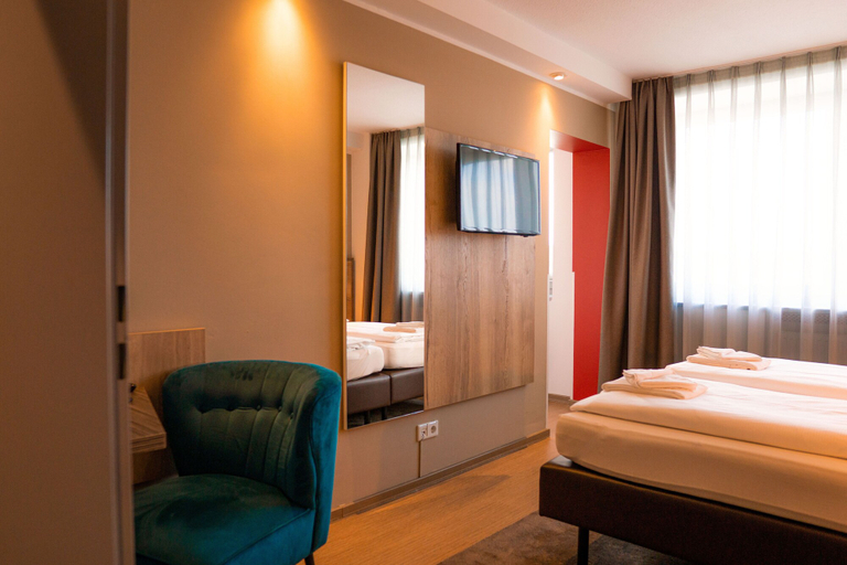 Bedroom 4, HotelSportforum, Rostock