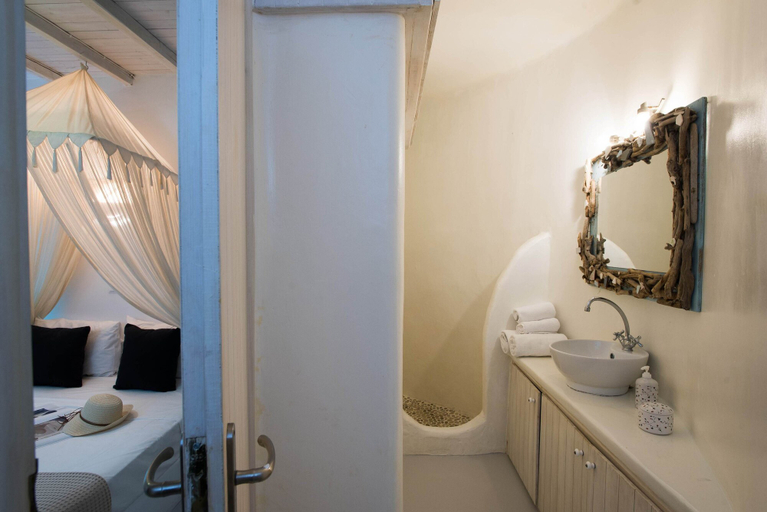 Bathroom 5, White Stone Mykonos Hotel, South Aegean