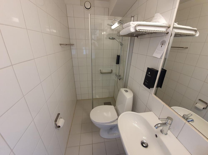 Bathroom 4, Roros Hotell, Røros