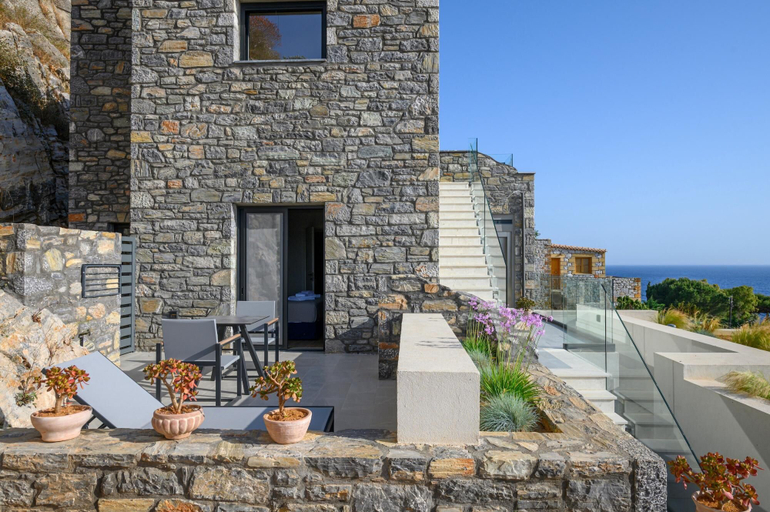 Others 5, Vrahos Executive Suite, Peloponnese