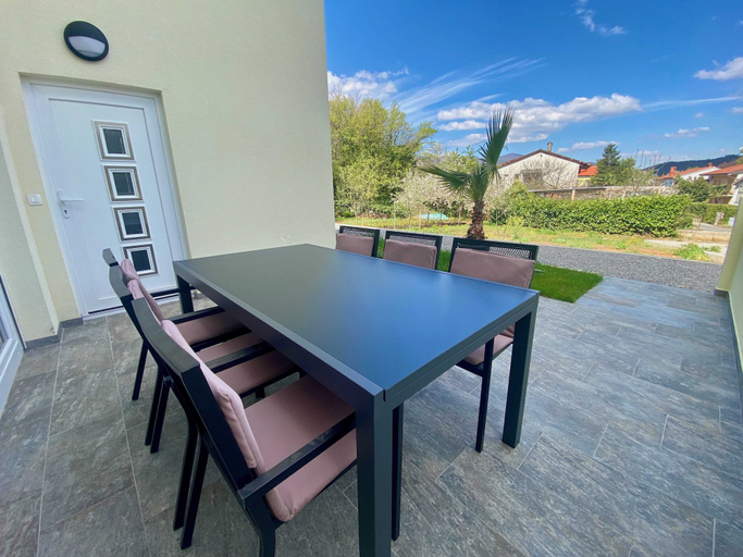 Others 4, Vert Apartment, Kastav