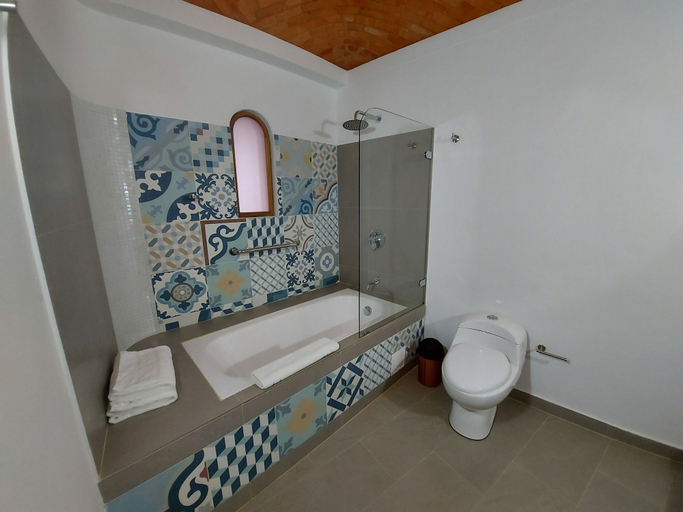 Bathroom 3, La Alhambra Hotel Boutique, Villa de Leyva