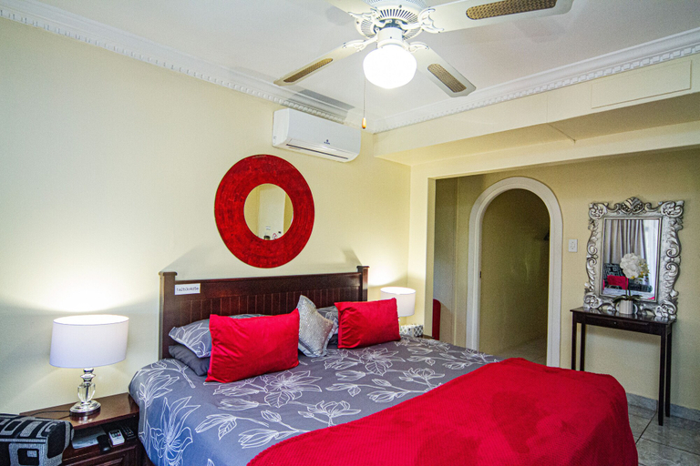 Bedroom 3, La Loggia B&B, eThekwini