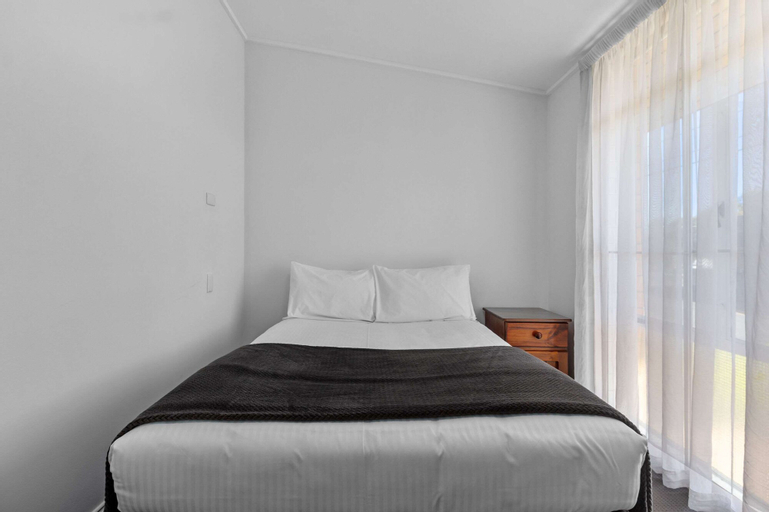 Bedroom 13