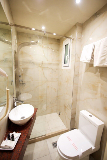 Bathroom 4, Dalia, Ionian Islands