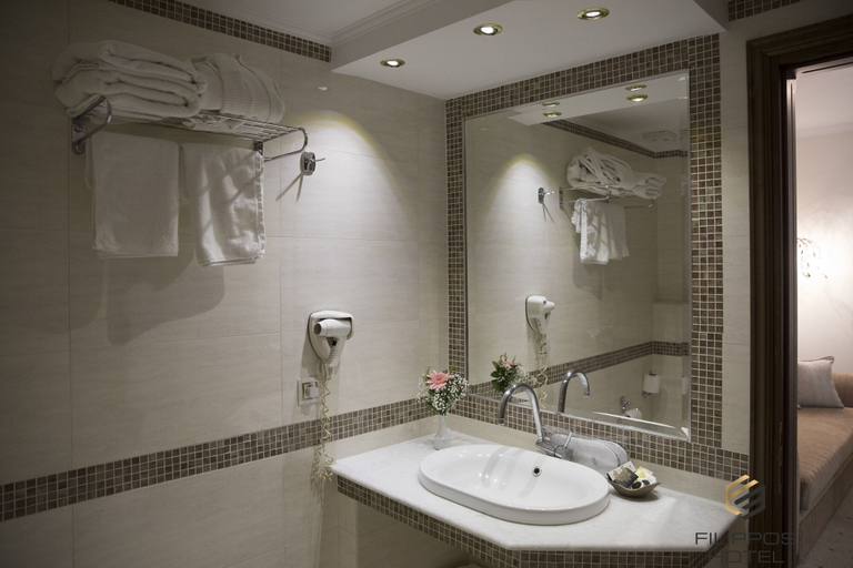 Bathroom 4, Hotel Filippos, Central Macedonia