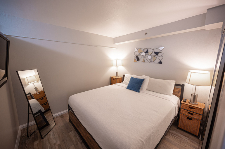 Bedroom 3, Stay Together Suites | Strip Condotel, Clark