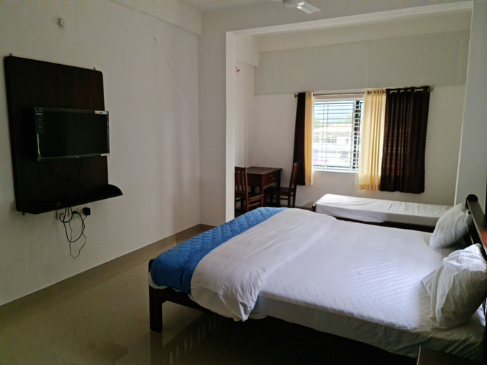 Bedroom 5, Hotel Blue Rays, Udupi