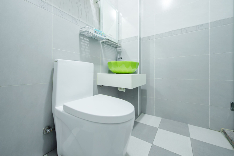 Bathroom 4, Ocean B&B, Pingtung