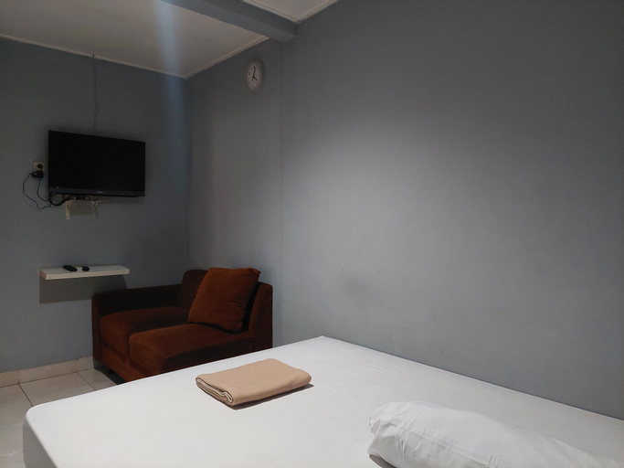 Bedroom 24