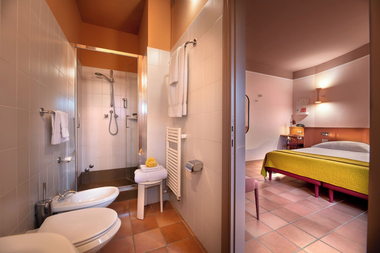 Bedroom 5, La Pensione di Vignamaggio, Florence