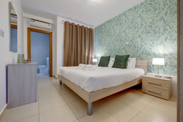 Bedroom 2, Sliema Tigne Suites