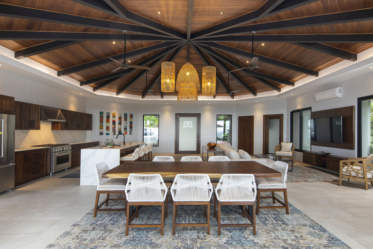 Food & Drinks 5, Villas by Tekoa, Osa