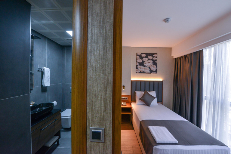 Bedroom 5, Istport Garden, Arnavutkoy