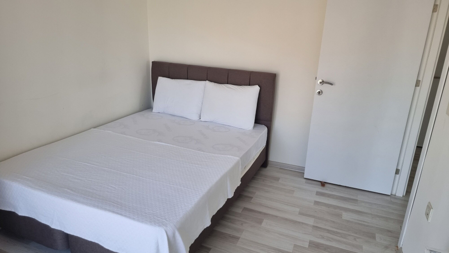 Bedroom 4, Trios Apart, Gökçeada