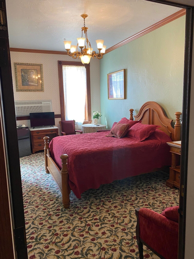 Bedroom 2, Cambridge Inn on Main, Dane