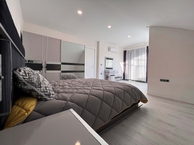 Room 4, Prestige Village, Manavgat