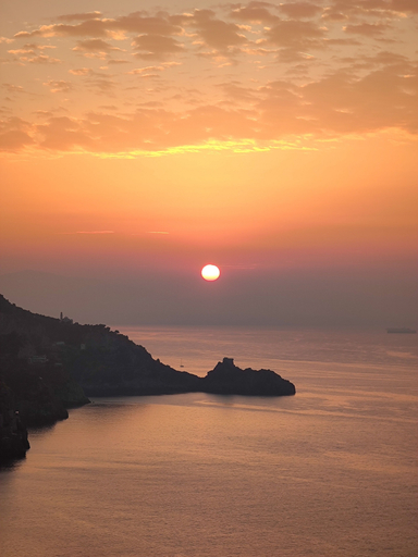 Others 5, HOLIDAY double, Salerno
